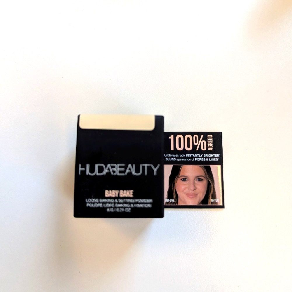 Huda Beauty Baby Bake Loose Baking & setting powder